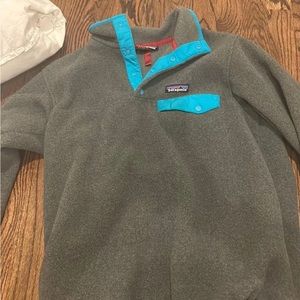 Patagonia sweatshirt